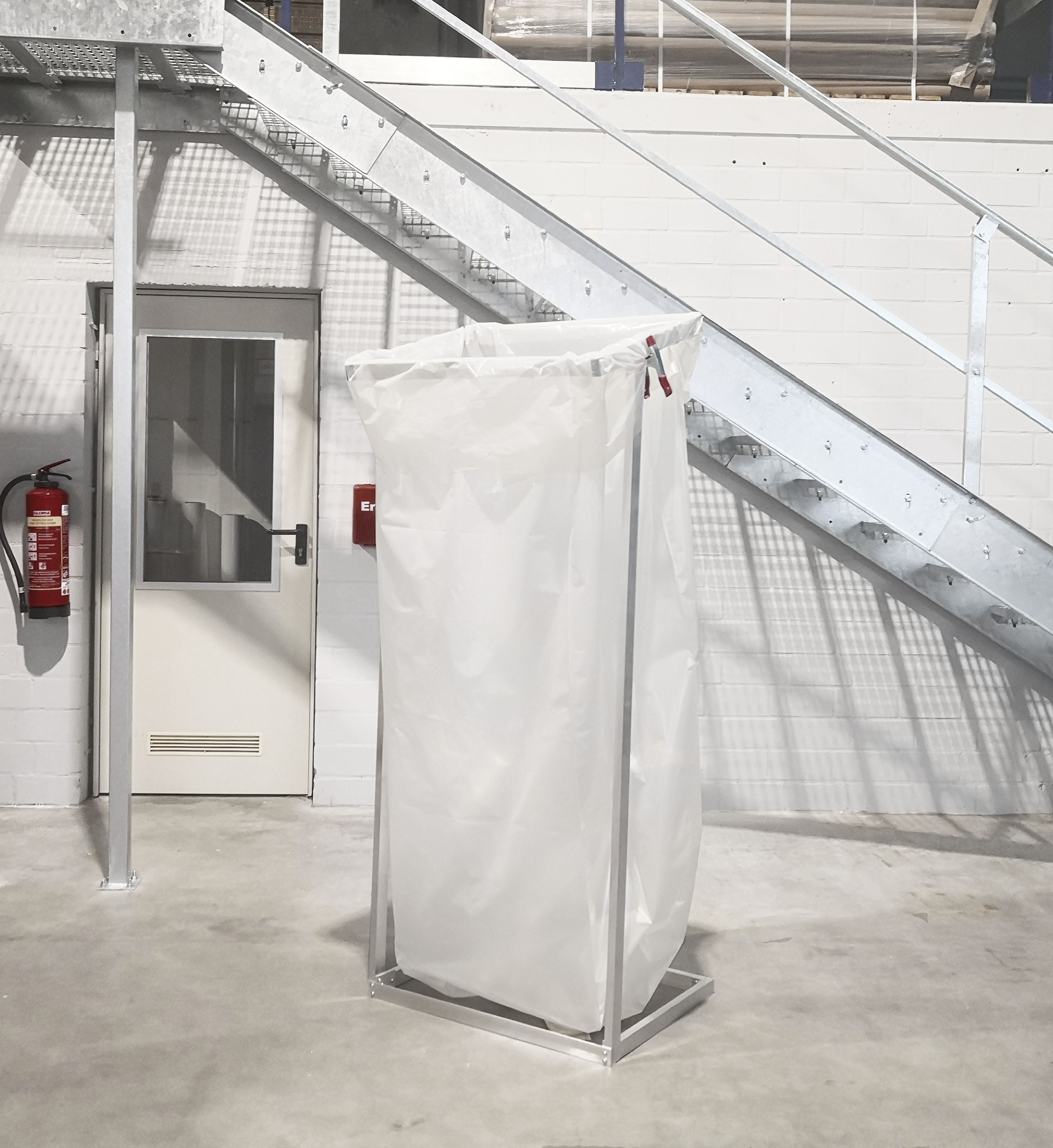 Abfallsäcke - 1000 Liter Müllständer ohne Rollen