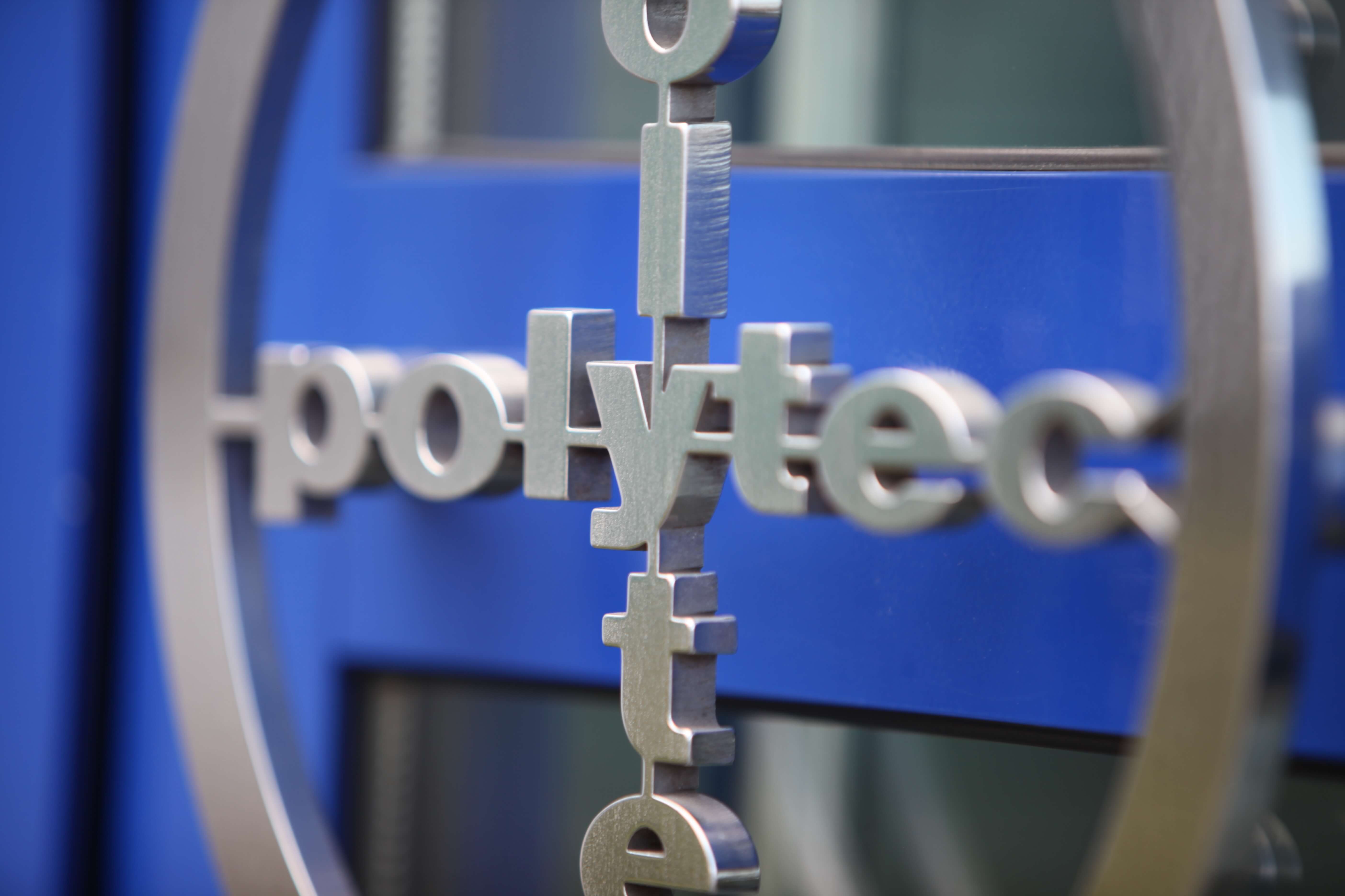 Eingang-Polytec-WEB Eingang