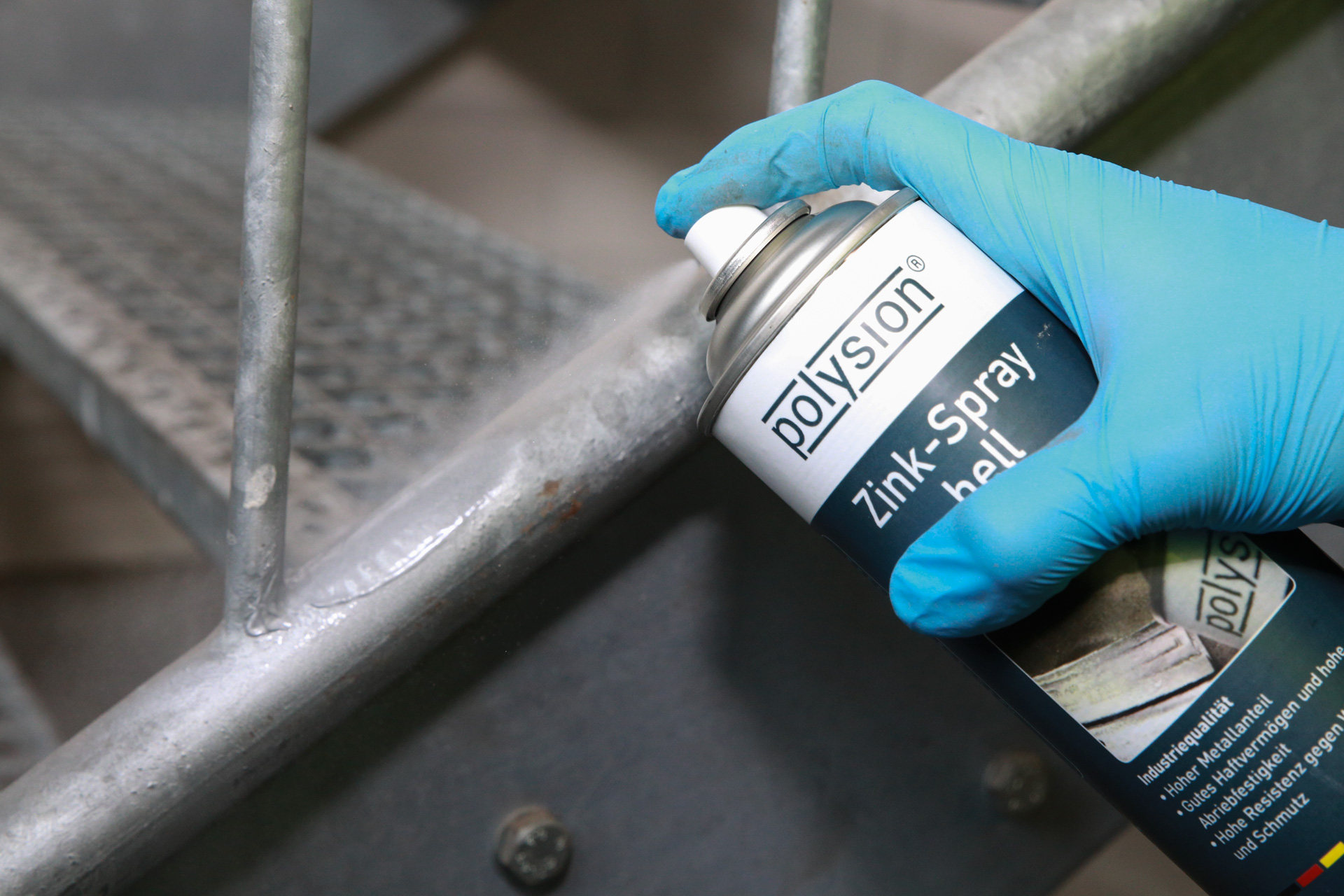 48ZH400-zink-spray-hell-anwendung-polysion Zink Spray Hell